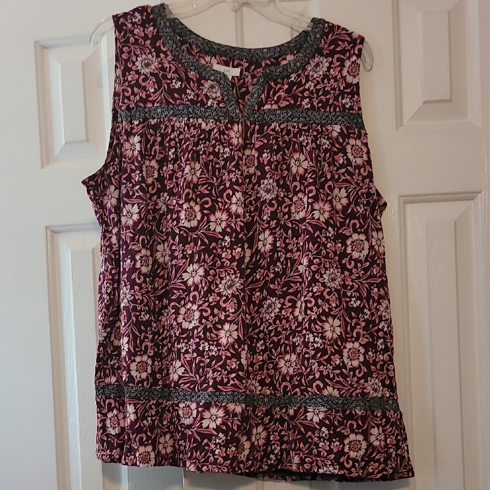 J. Jill Sleeveless Floral Top.